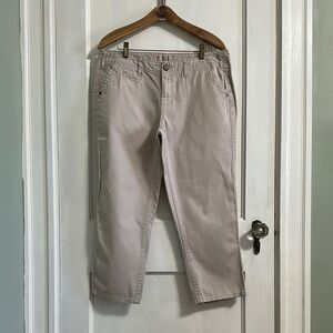 Elle City Chic Distressed Chino Capri - Mocha Cream